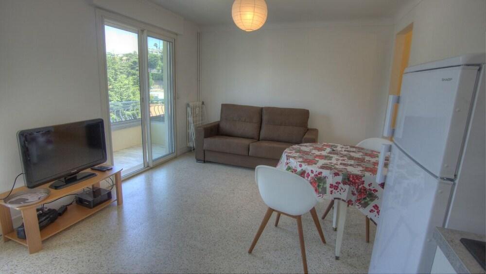 Studio 3 Etoiles Vue Mer 150M Plages Parking Clim Wifi Кан Екстериор снимка