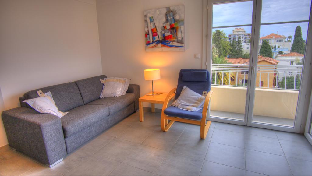 Studio 3 Etoiles Vue Mer 150M Plages Parking Clim Wifi Кан Стая снимка